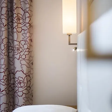 Wiesenhof Aparthotel Schenna
