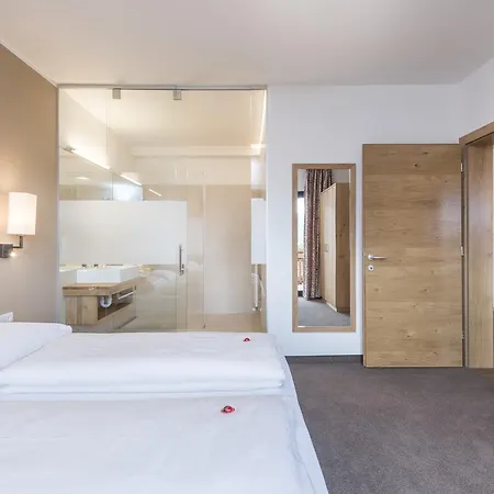 Wiesenhof 3*