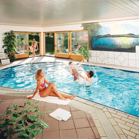 Wiesenhof Aparthotel Schenna